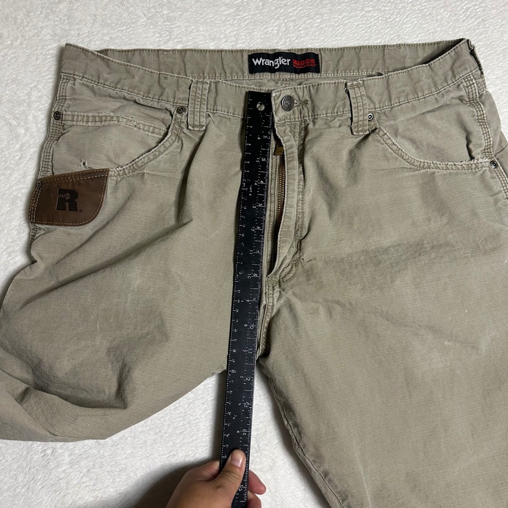 Wrangler Riggs Workwear Mens 38x30 Beige Ripstop Carpenter Pants Relaxed Utility - Picture 9 of 11